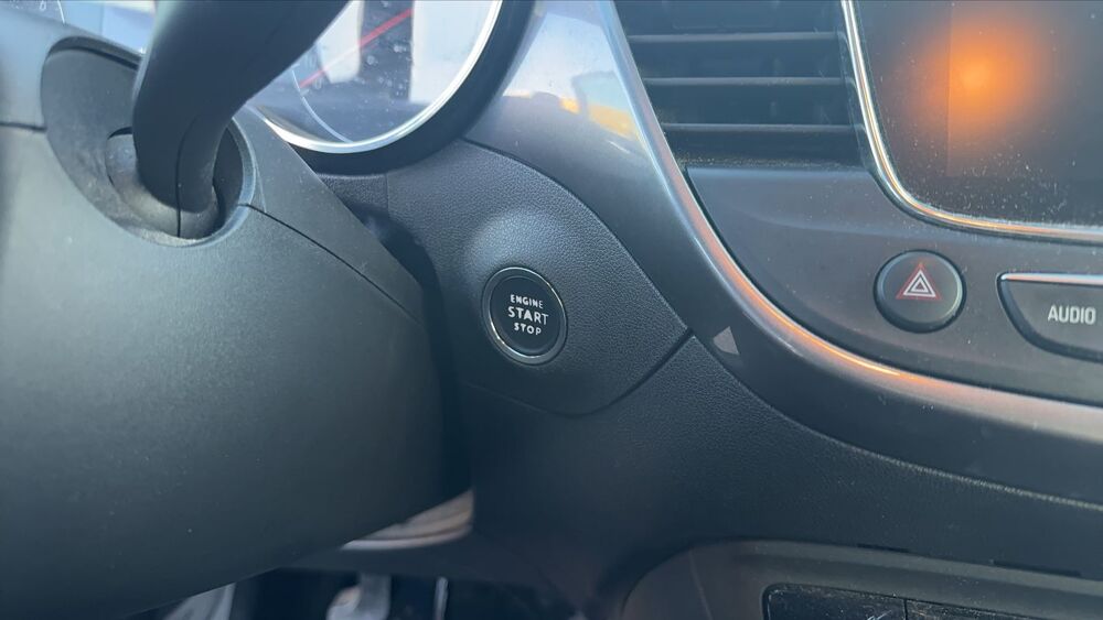 Crossland X 1.2 Turbo 130 Design - Entretien constructeur 2019 occasion 69530 Brignais