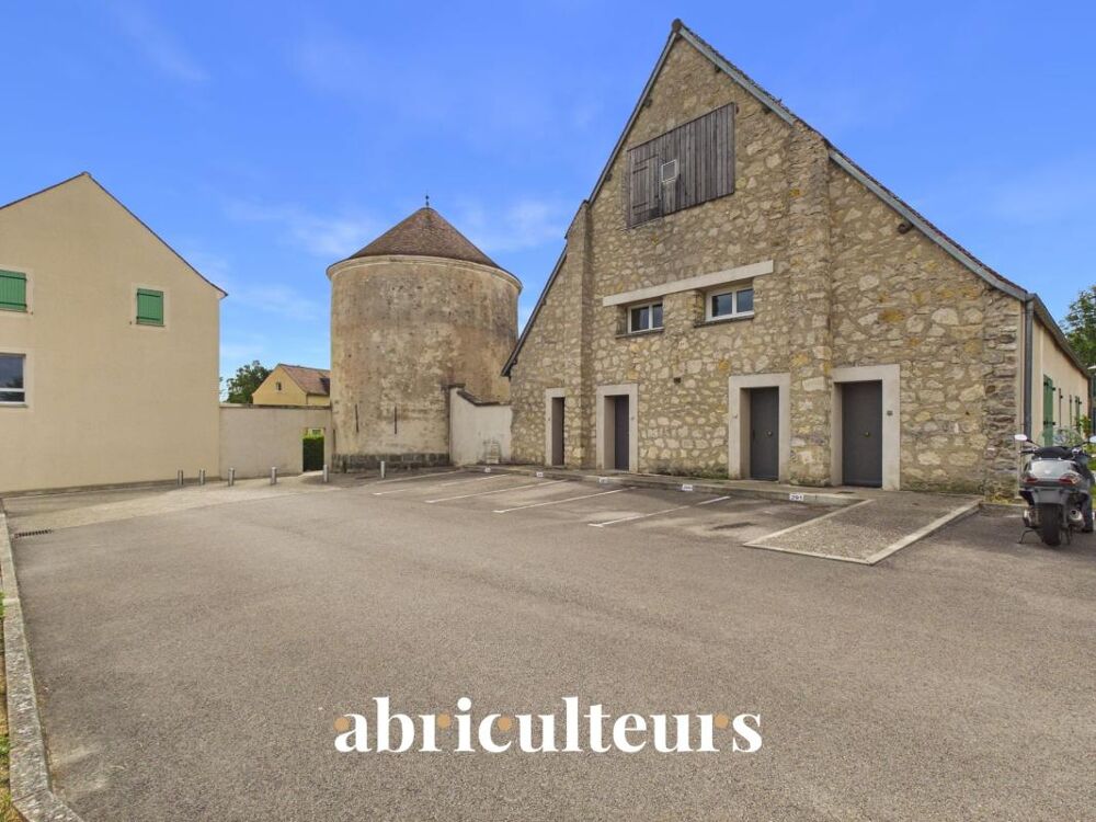 Vente Appartement Coup de Cœur Assuré : Superbe T2 de Caractère,  Rénové au Charme de l'Ancien en vente à Survilliers (95470) Survilliers