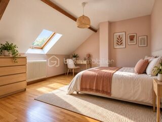Vente Maison CHENNEVIÈRES-SUR-MARNE – BELLE MAISON FAMILIALE AVEC T2 INDÉPENDANT ET JARDIN Chennevieres sur marne