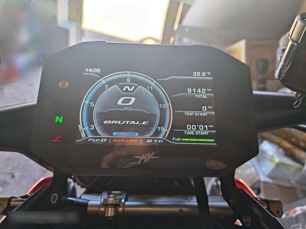 MV AGUSTA 2023 occasion 21130 Athee