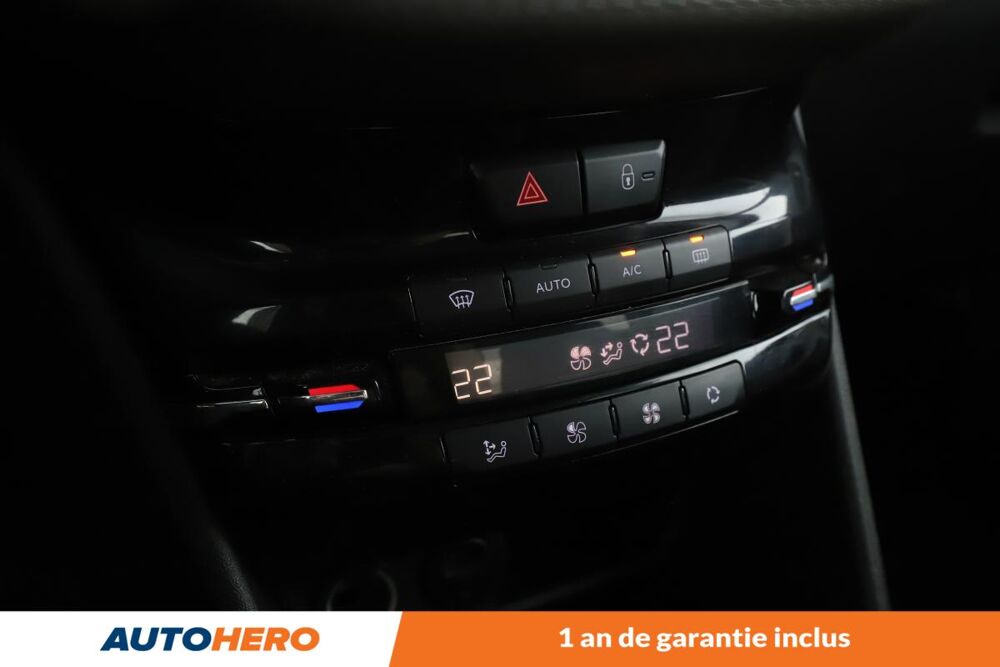 2008 1.2 PureTech Allure 110 ch 2017 occasion 92130 Issy-les-Moulineaux
