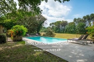  Propriété/château à vendre 9 pièces 290 m²