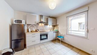  Immeuble à vendre 8 pièces 172 m²