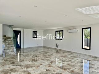  Villa à vendre 4 pièces 121 m²