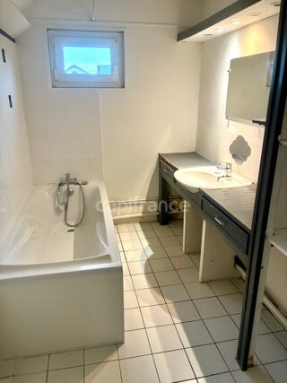  Appartement � vendre 3 pi�ces 84 m�