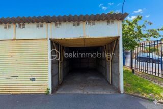  Parking / Garage à vendre 13 m²