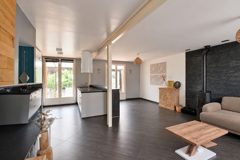 Vente Maison Maison 5 pièces Epinay sur Orge - véranda - sous-sol total - grand garage de 25m² - dépendance dans le  jardin Epinay sur orge