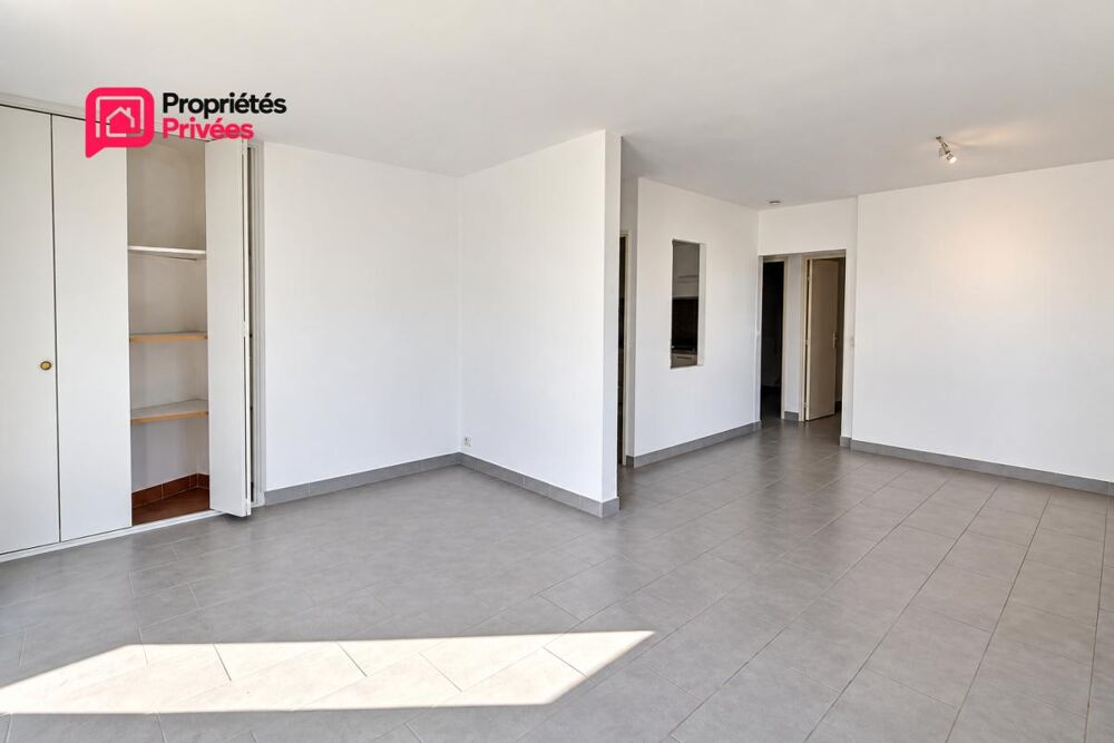 Vente Appartement UZÈS EN EXCLUSIVITÉ  STUDIO 44,36 M²  DERNIER ÉTAGE  PLEIN SUD PARKING PRIVATIF Uzes