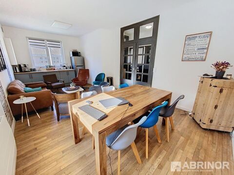   ENSEMBLE IMMOBILIER DE BUREAUX de 230m² de surface 