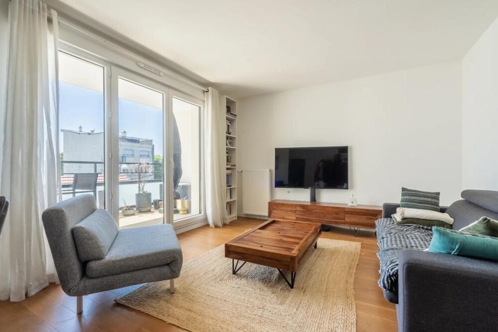 Appartement 3 pièces de 66 m² à Romainville