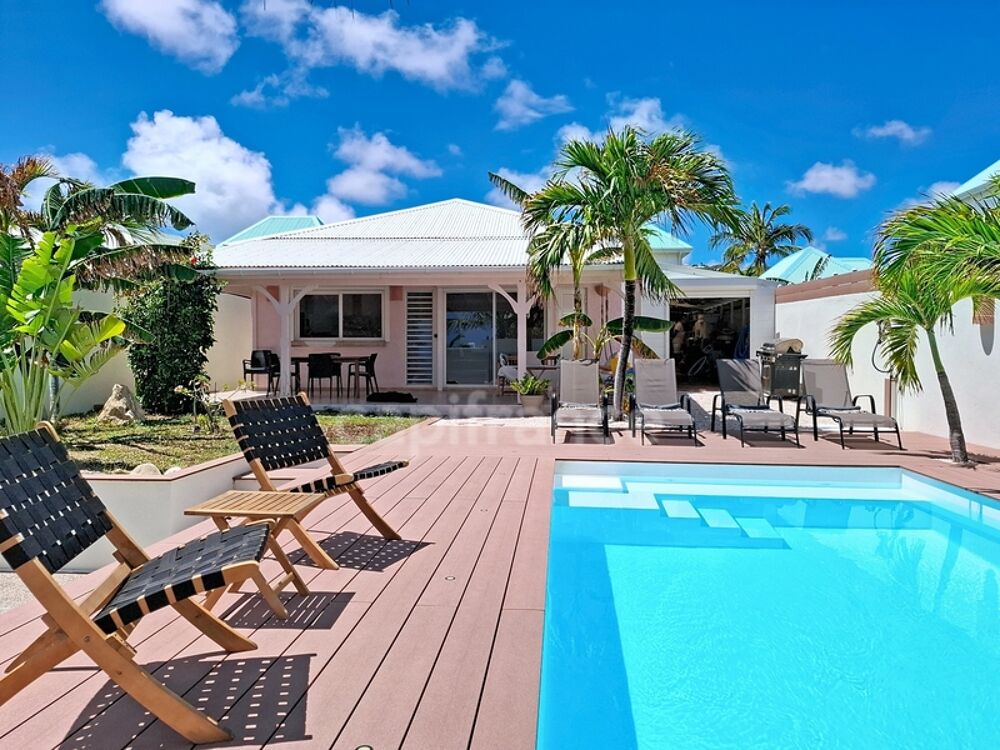 SUPERBE VILLA À VENDRE 3 CHAMBRES SUR OYSTER POND, SAINT-MARTIN (97150)