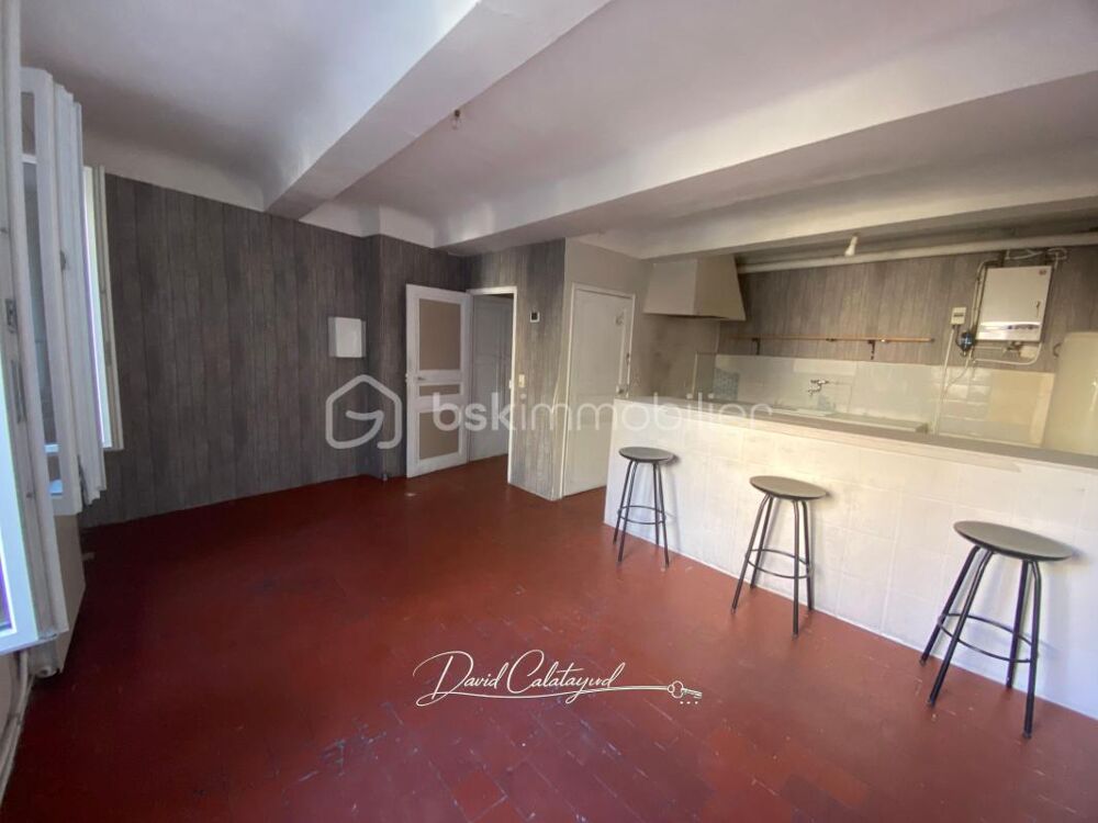 Vente Maison APT – Maison de ville rénovée d'environ 83 m² – 2/3 chambres – Cave voûtée Apt