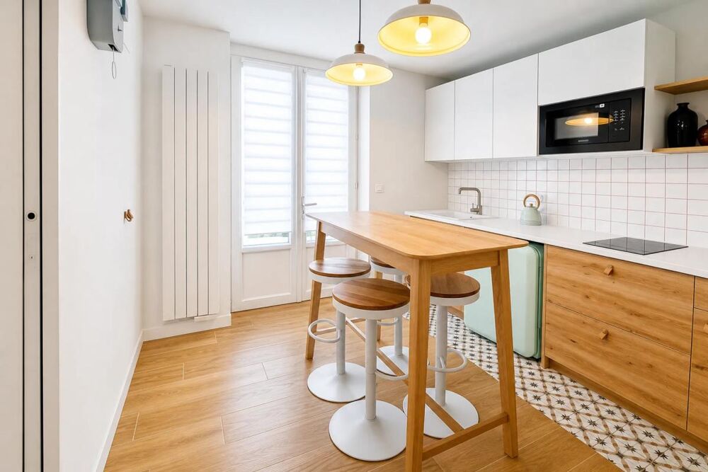 Vente Maison Maison familiale louée de 8 pièces à Saint-Benoît Saint benoit