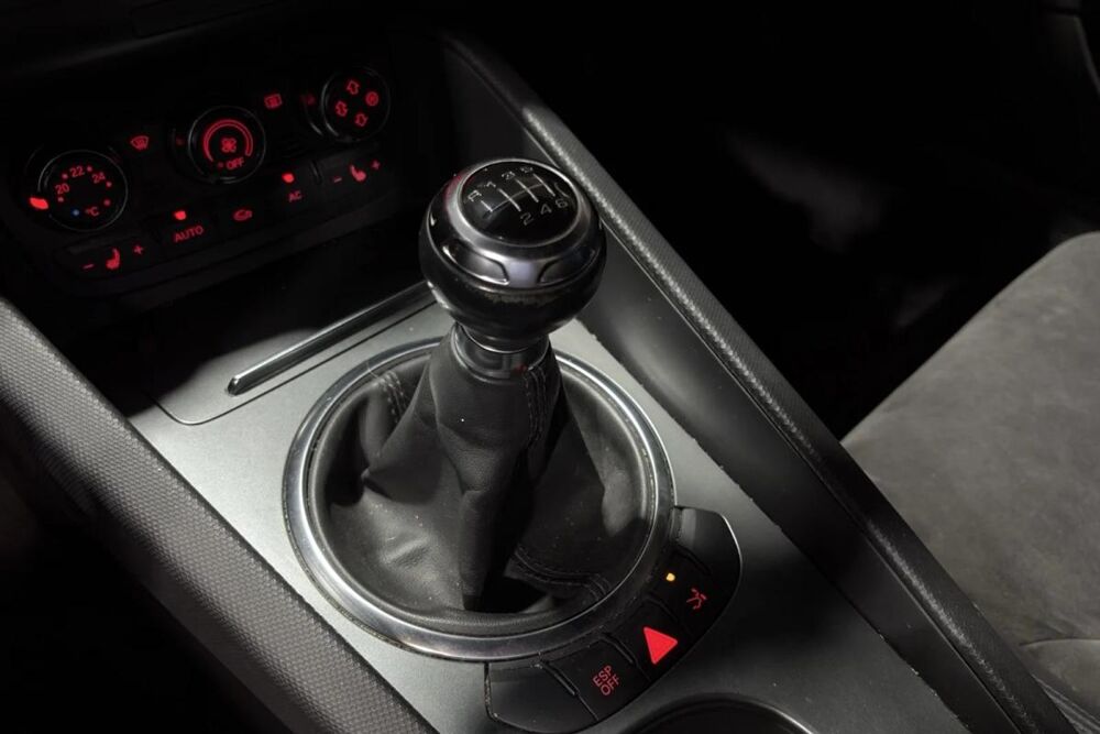 TT Coup&eacute; 2.0 TFSi 16V 200 cv 2007 occasion 85190 Venansault