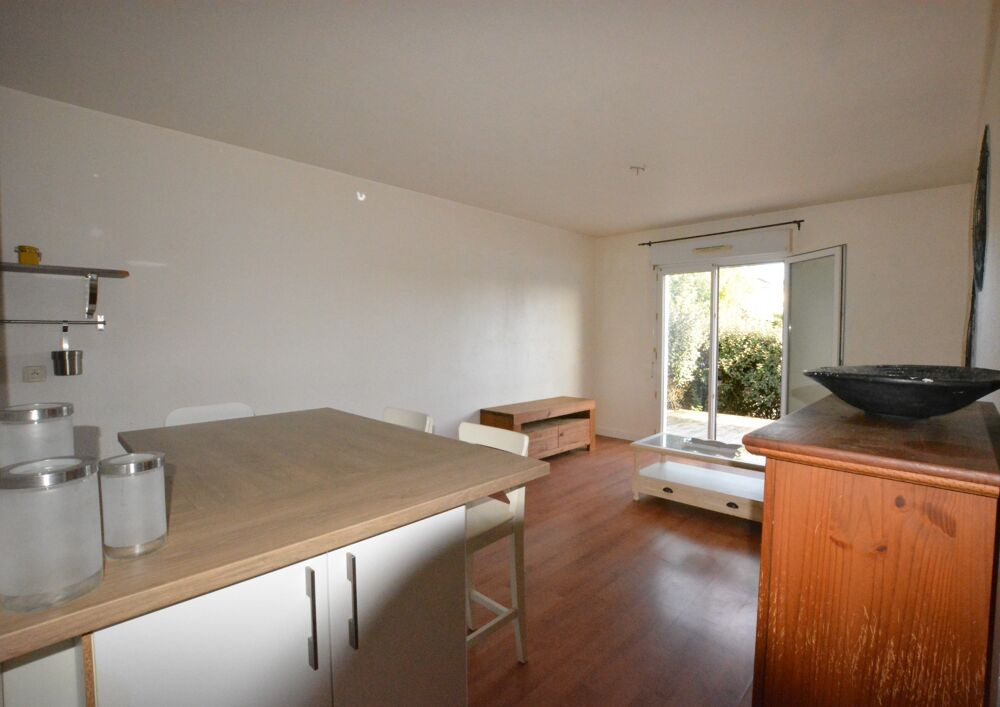 Vente Appartement Appartement à vendre 2 pièces BORDEAUX Caudéran (33)avec jardin/terrasse et place de parking privative Bordeaux