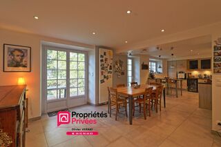  Maison à vendre 8 pièces 151 m²