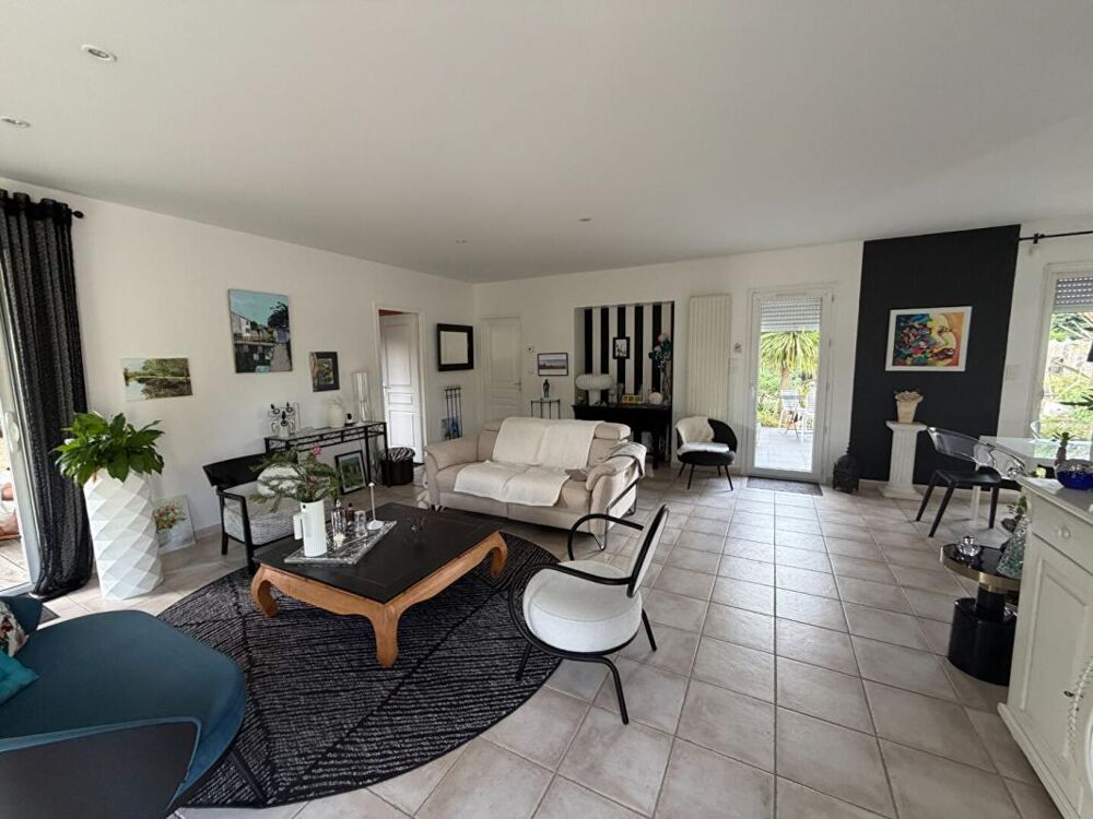 Vente Villa Villa La Creche 6 pièce(s) 118 m2 La creche