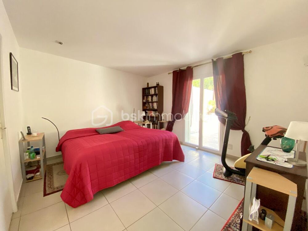 Vente Maison A SAISIR : Maison familiale 4 chambres, 3 salles d'eau, piscine et sauna Montelimar