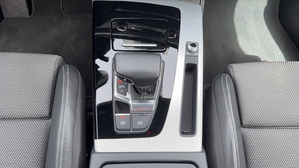 Q5 II 55 TFSIe 367 Quattro S-Tronic 7 S line - Automatique 2023 occasion 06300 Nice