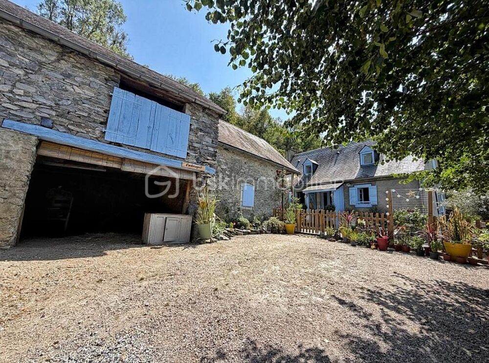 Propriété de charme au coeur des Baronnies, au calme absolu, avec fort potentiel