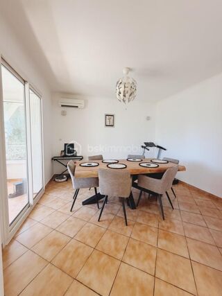  Villa à vendre 6 pièces 205 m²