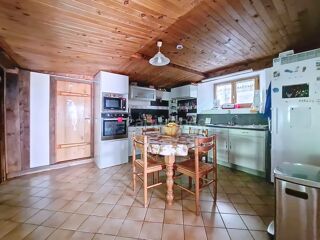  Chalet � vendre 8 pi�ces 125 m�