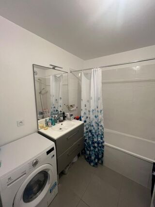  Appartement à louer 2 pièces 40 m²