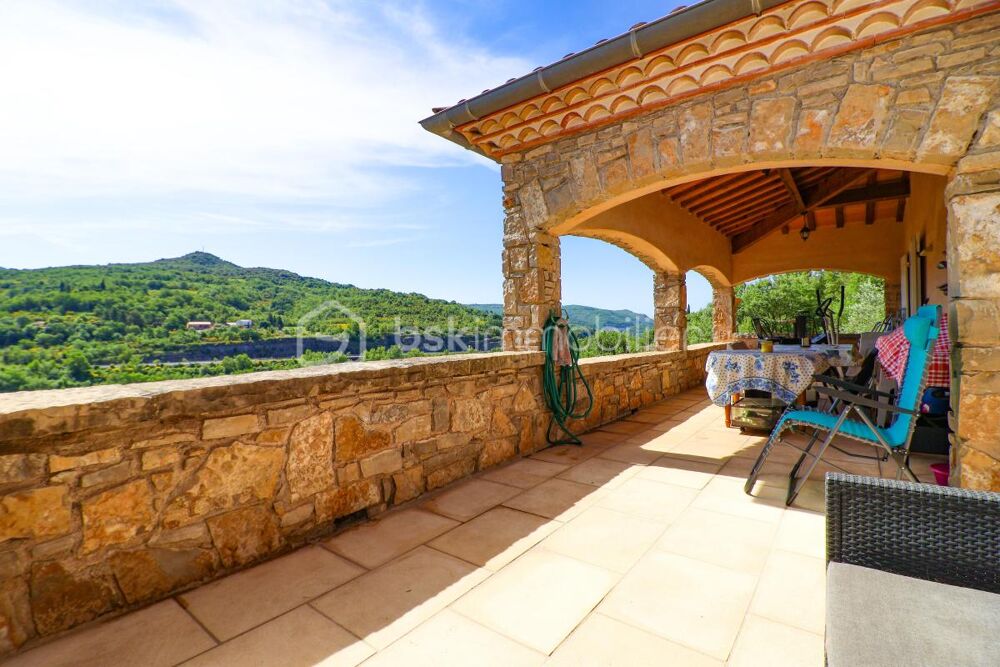 Vente Propriété/Château Exclusivité – Propriété de caractère de 170 m² sur 4 300 m² de terrain Poujols