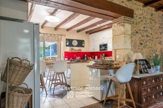  Maison à vendre 15 + pièces 343 m²