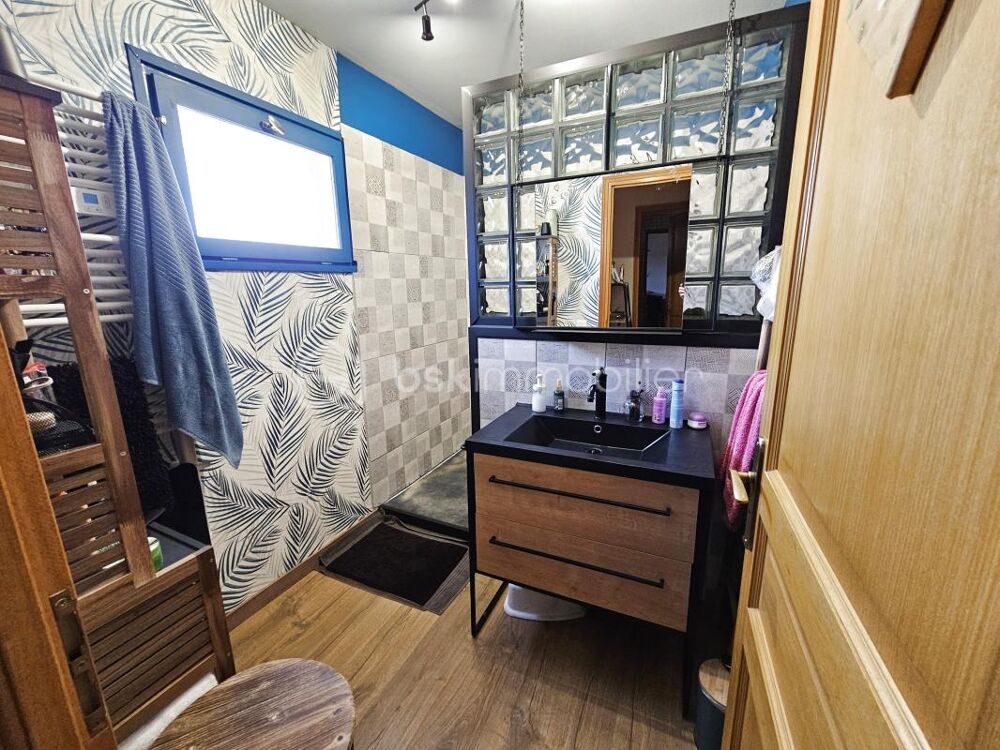 Vente Maison RARE - MAISON DE VILLE HYPERCENTRE - LE COTEAU - 3 CHAMBRES - DPE : D Le coteau