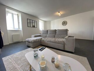  Immeuble à vendre 210 m²