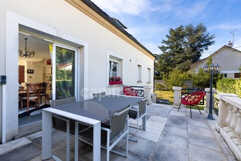   Maison  vendre 6 pices CLAYE SOUILLY (77) 15 mn de Roissy CDG Maison - 6 pice(s) - 240 m