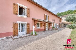  Maison à vendre 8 pièces 257 m²