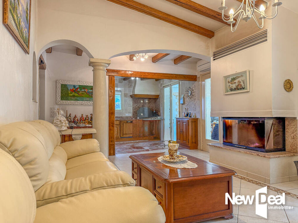 � vendre  Maison Montauroux (83440)