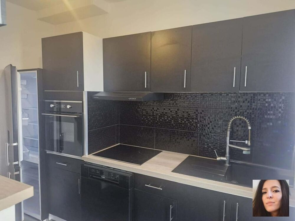 Appartement Vidauban 2 pièce(s) de 78m² entièrement rénové plus comble aménagé d'environ 30m² (80m² au sol)