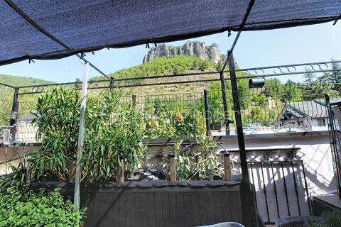   Charmante maison � Tr�ves, village pittoresque des C�vennes Maison - 7 pi�ce(s) - 100 m�