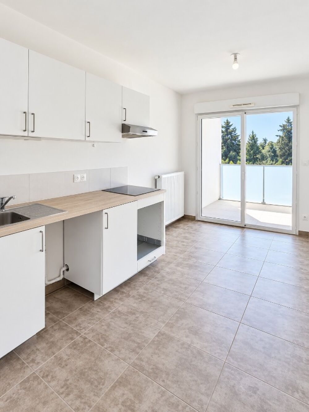 Location Appartement T2 avec balcon et parking à AVIGNON Avignon