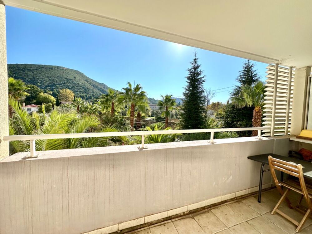 Vente Appartement T3 de charme avec Terrasse et Box en sus – Marseille 9e, Traverse Regny – secteur Cabot / Saint-Tronc Marseille 9