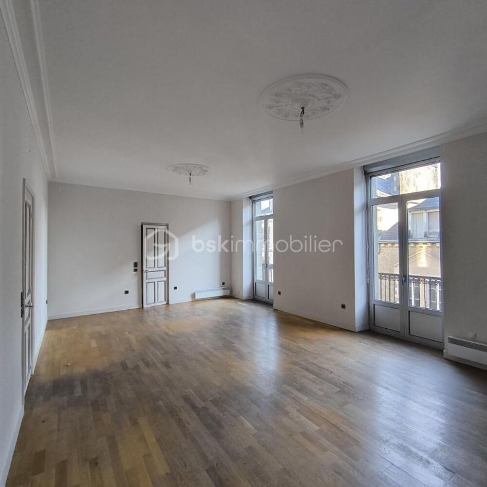 Vente Immeuble IMMEUBLE EMBLEMATIQUE EN HAUTE VILLE Fougeres