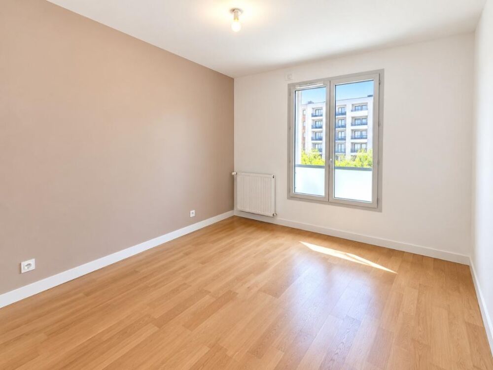 Location Appartement Appartement T3 avec garage à LYON Lyon 7
