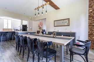  Maison  vendre 8 pices 289 m