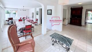  Villa � vendre 7 pi�ces 160 m�