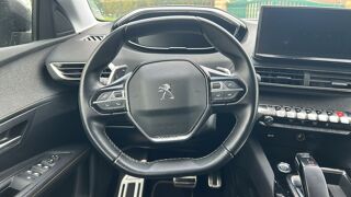 3008 II 1.6 THP 225 Hybride e-EAT8 Roadtrip 2021 occasion 14700 Aubigny