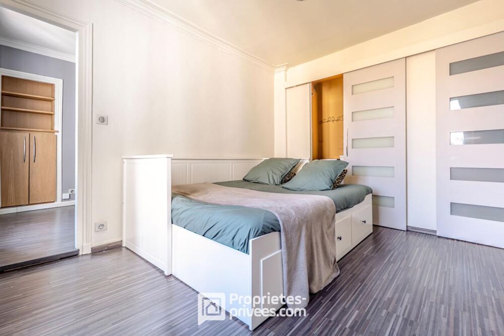 Vente Appartement Paris 18ème - Rue Lepic - Un deux-pièces au coeur de Montmartre! Paris 18