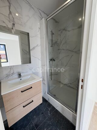  Appartement  vendre 2 pices 27 m