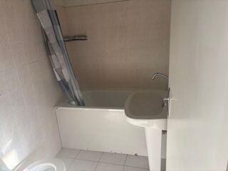  Appartement à louer 2 pièces 35 m²