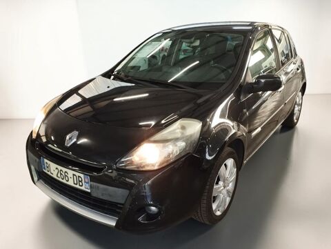 Renault clio III 1.5 DCI 90 EXCEPTION TOMTOM 5P