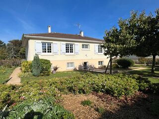  Maison  vendre 6 pices 132 m