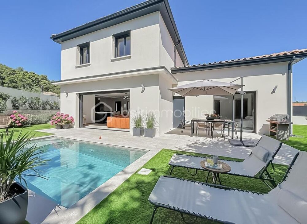 VILLA CONTEMPORAINE T5 DE 131 M² AVEC PISCINE ET GARAGE À CLERMONT-LHÉRAULT