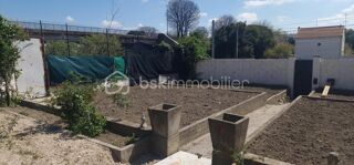  Terrain  vendre 230 m